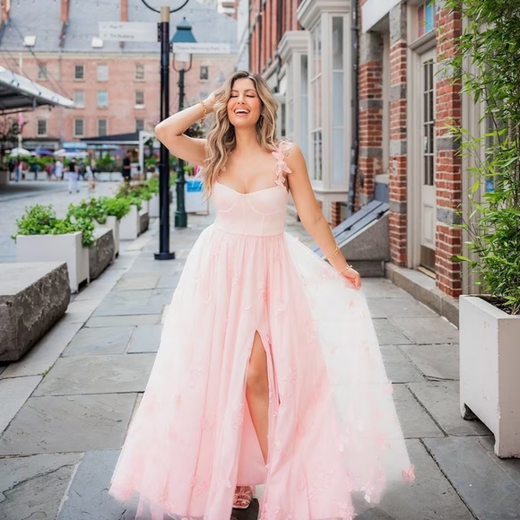 NWT Antonio Melani Woman's Dress Bustier Top Satin Tulle 3D Maxi Sz 8 - Picture 3 of 10